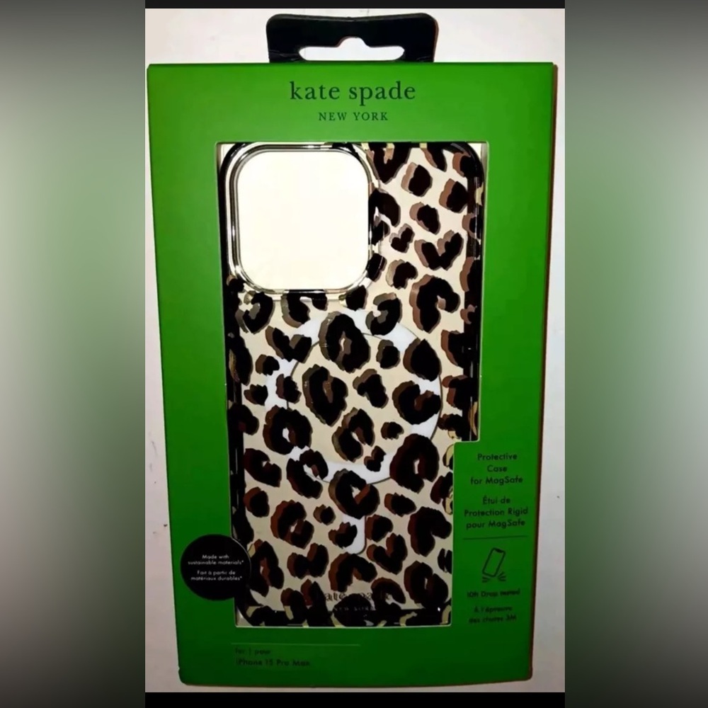 Apple iPhone 15 Pro Max Protective Case with MagSafe - City Leopard